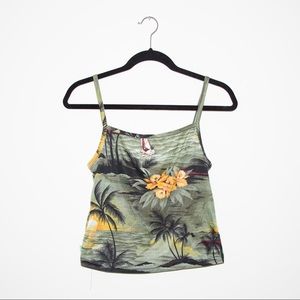 Hawaiian tee - size medium